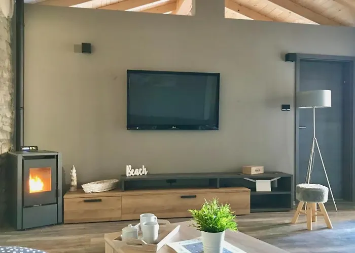 Villa Samanta By Guide