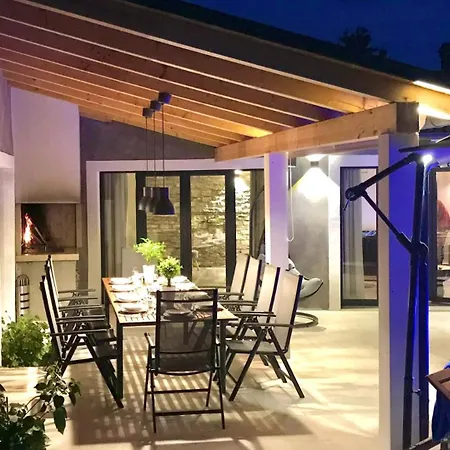 Villa Samanta By Guide Barban