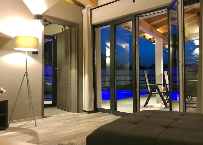 Samanta By Guide Villa Barban